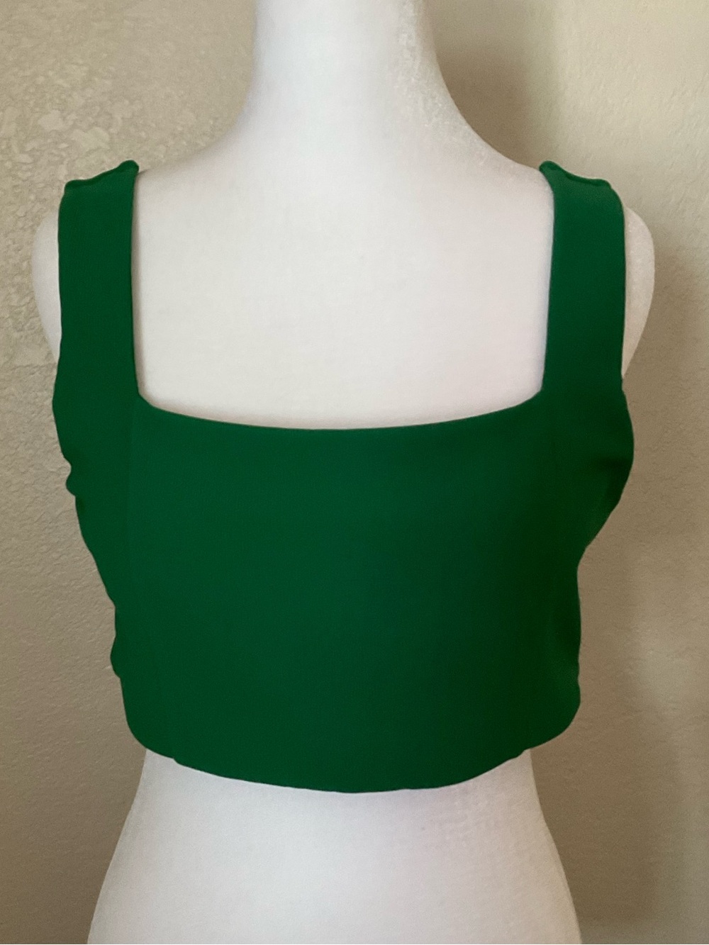 Green Square-Neck Crop Top women size large wilo